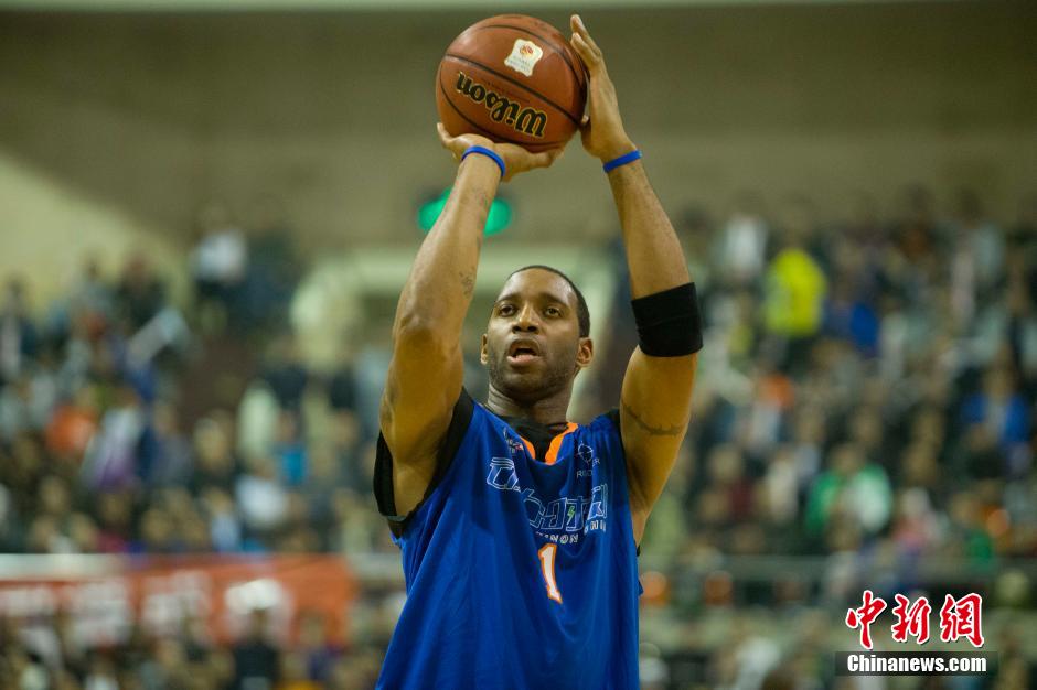 以28记三 以28记三