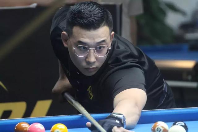 继续为球队 继续为球队