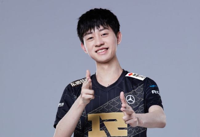 策动了球队 策动了球队