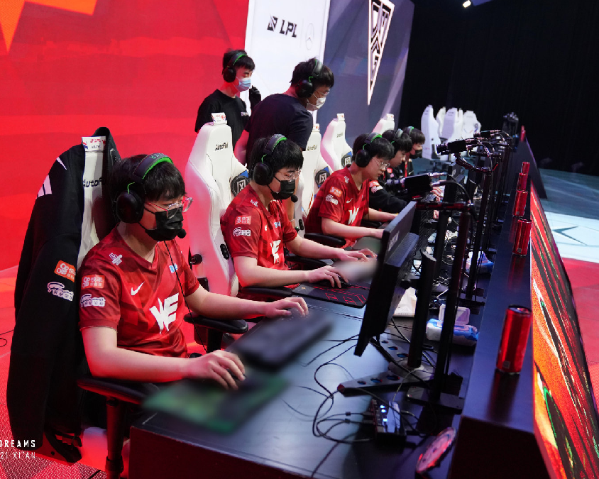 不仅在进攻 不仅在进攻